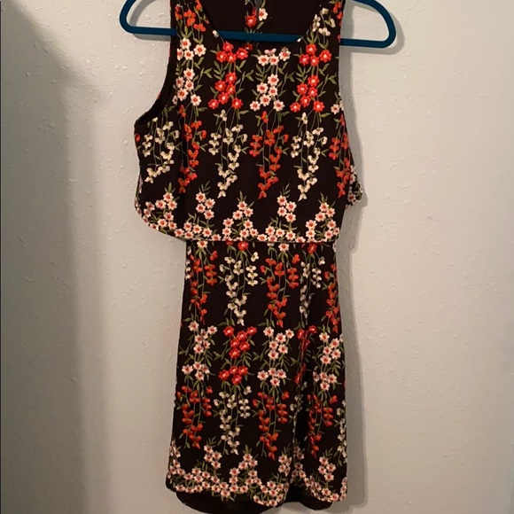 Gianni Bini Dresses & Skirts - Gianni Bini embroidered floral black dress